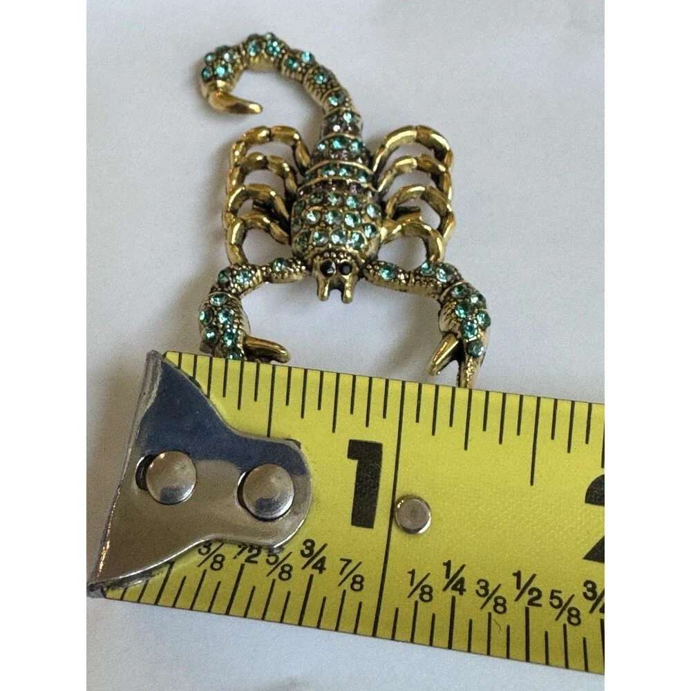 Vintage Rhinestone Scorpion Figural Brooch Aqua Teal Crystal‎ Antiqued Gold Tone